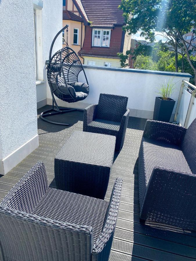 Nowy Apartament Z Duzym Tarasem I Parkingiem Świnoujście Esterno foto